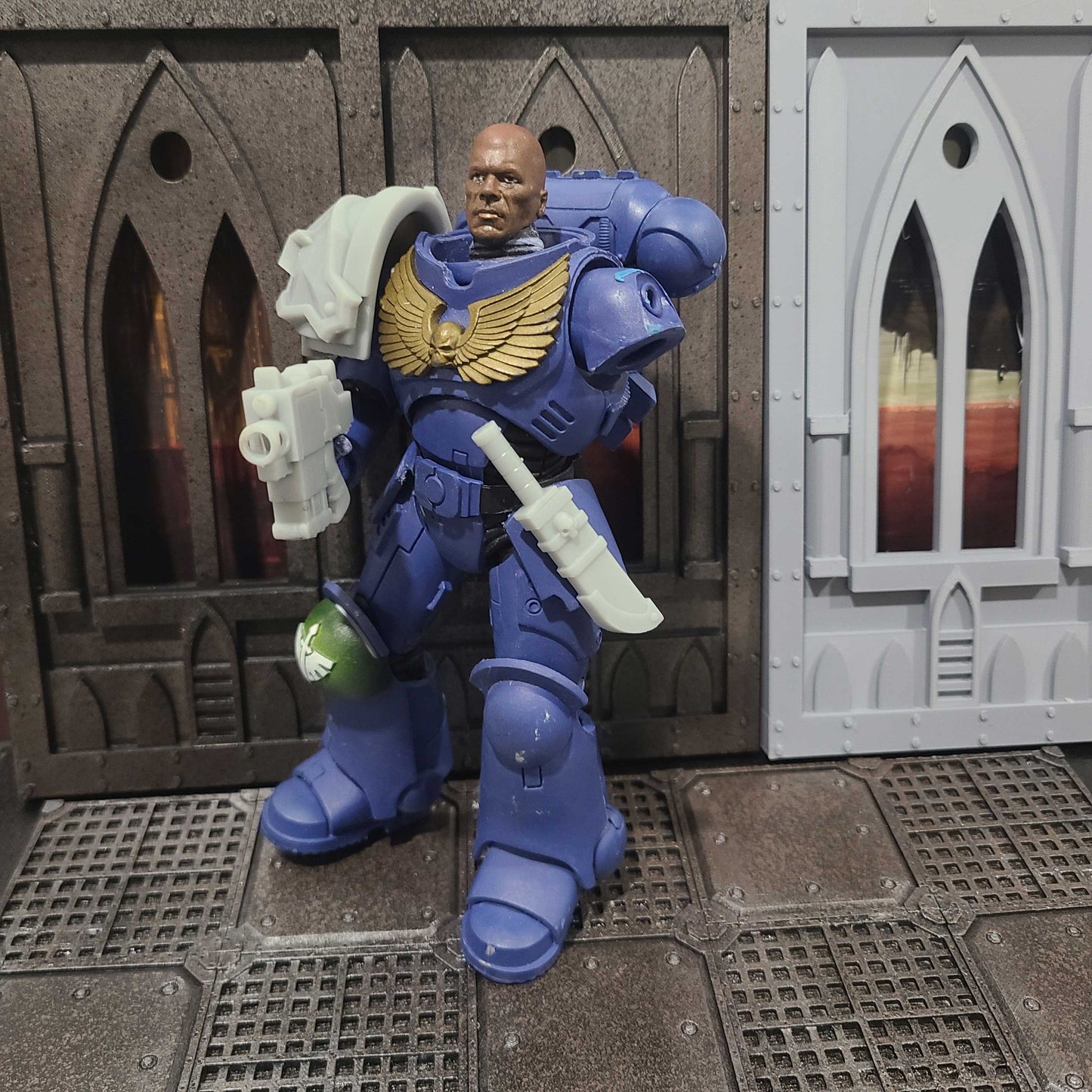 Battle Brother Combat Knife and Sheath for Mcfarlane Toys Space Marine Action Figures