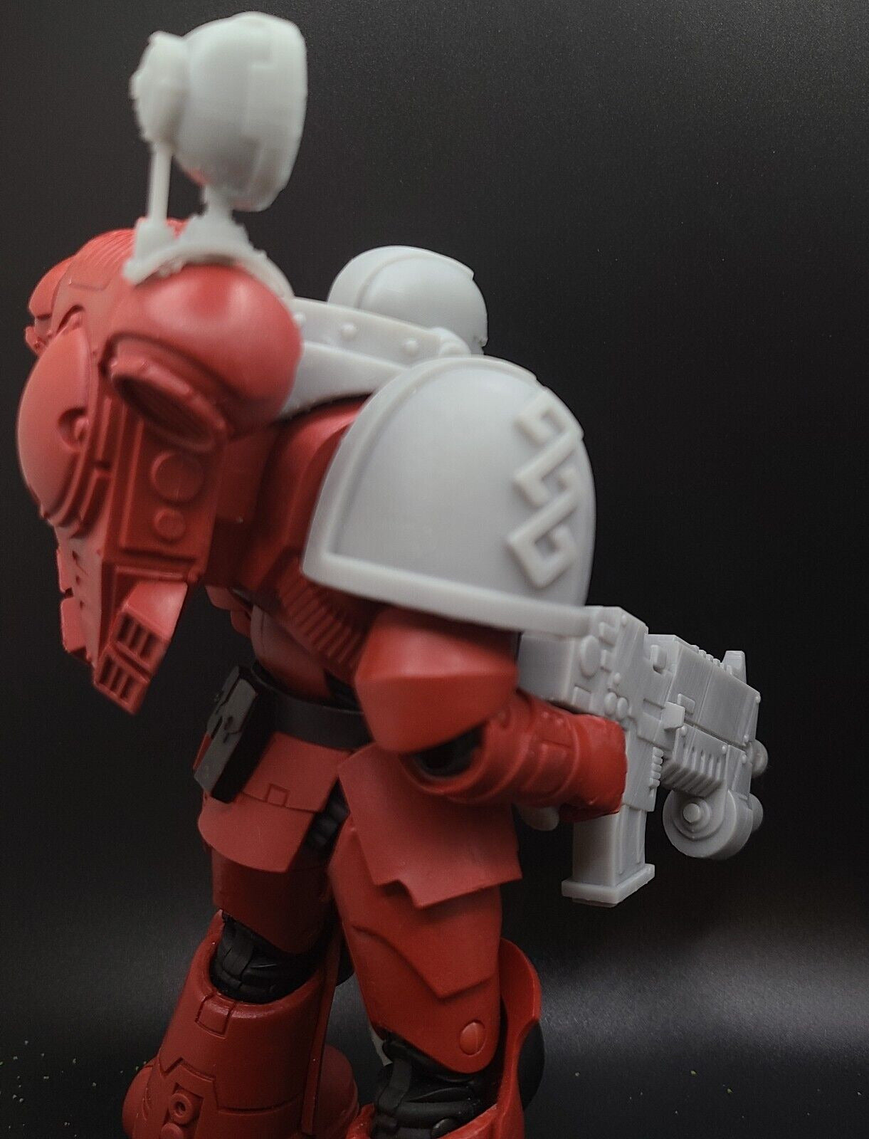 Bolter with Grenade Launcher for McFarlane Toys Space Marine Action Figures