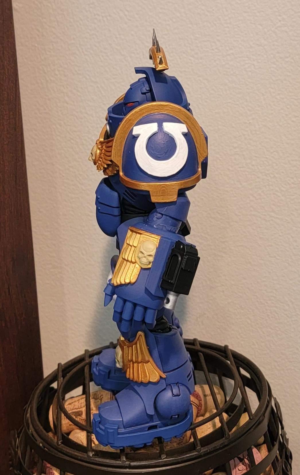 Client Photo of UltramarineCaptain Gravis Armour Left Side