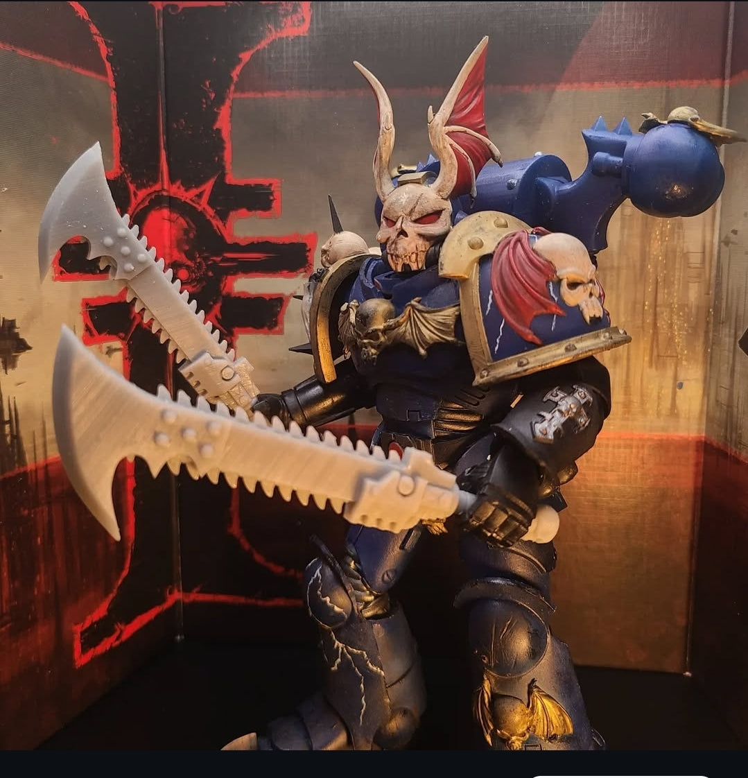 Custom Night Lords Legion Soulreaper Chainsword with Rivets for McFarlane Toys Space Marines Action Figures