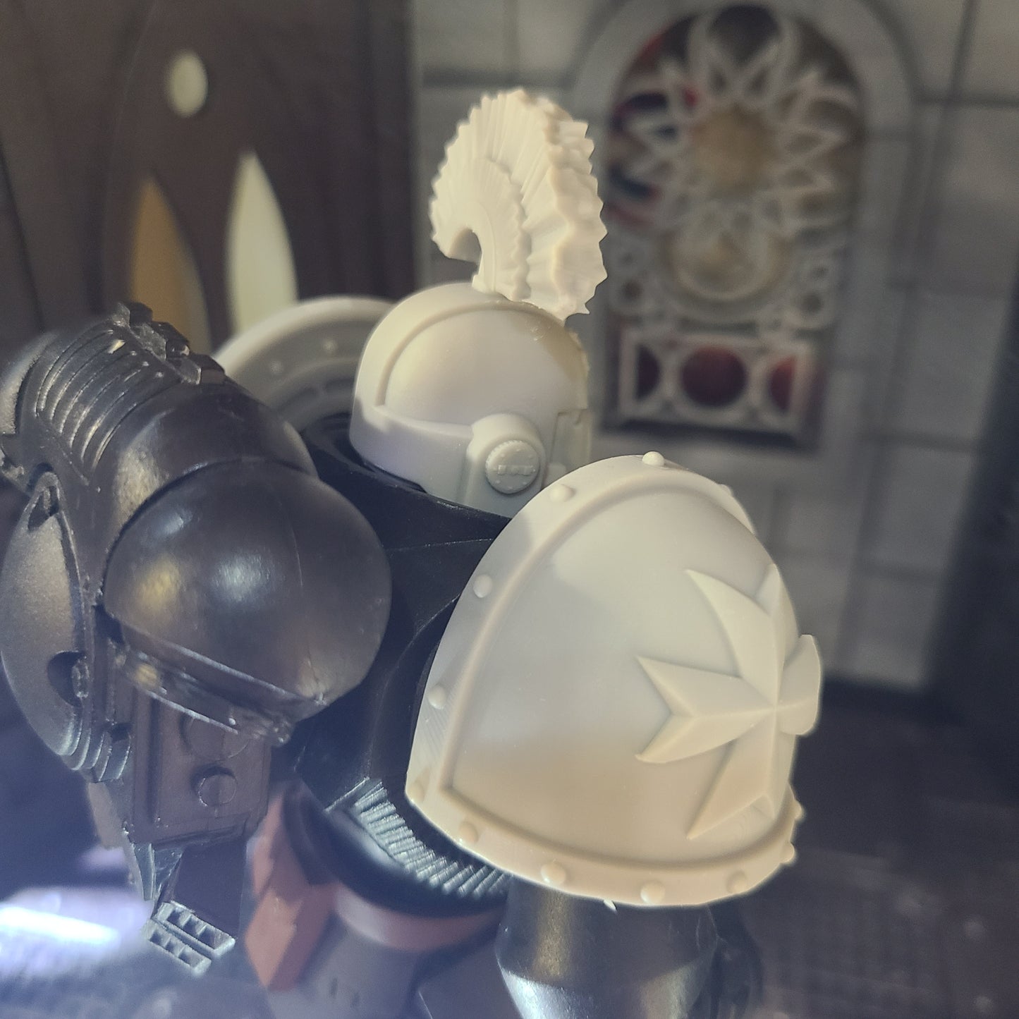 Templar Knights Chapter Mark VII Helmet with Studded Cross and Plume for McFarlane Toys Space Marine Action Figures Custom Part Helm
