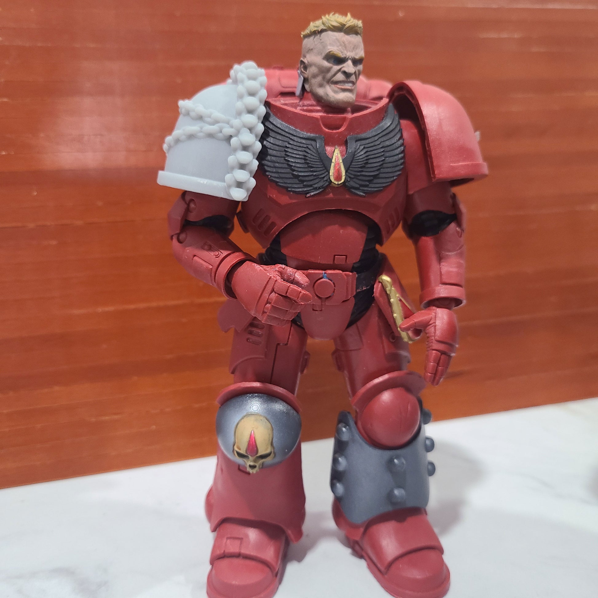 Blood Angels Legion Knee Pad Armor for McFarlane Toys Battle Brother Marine Action Figures