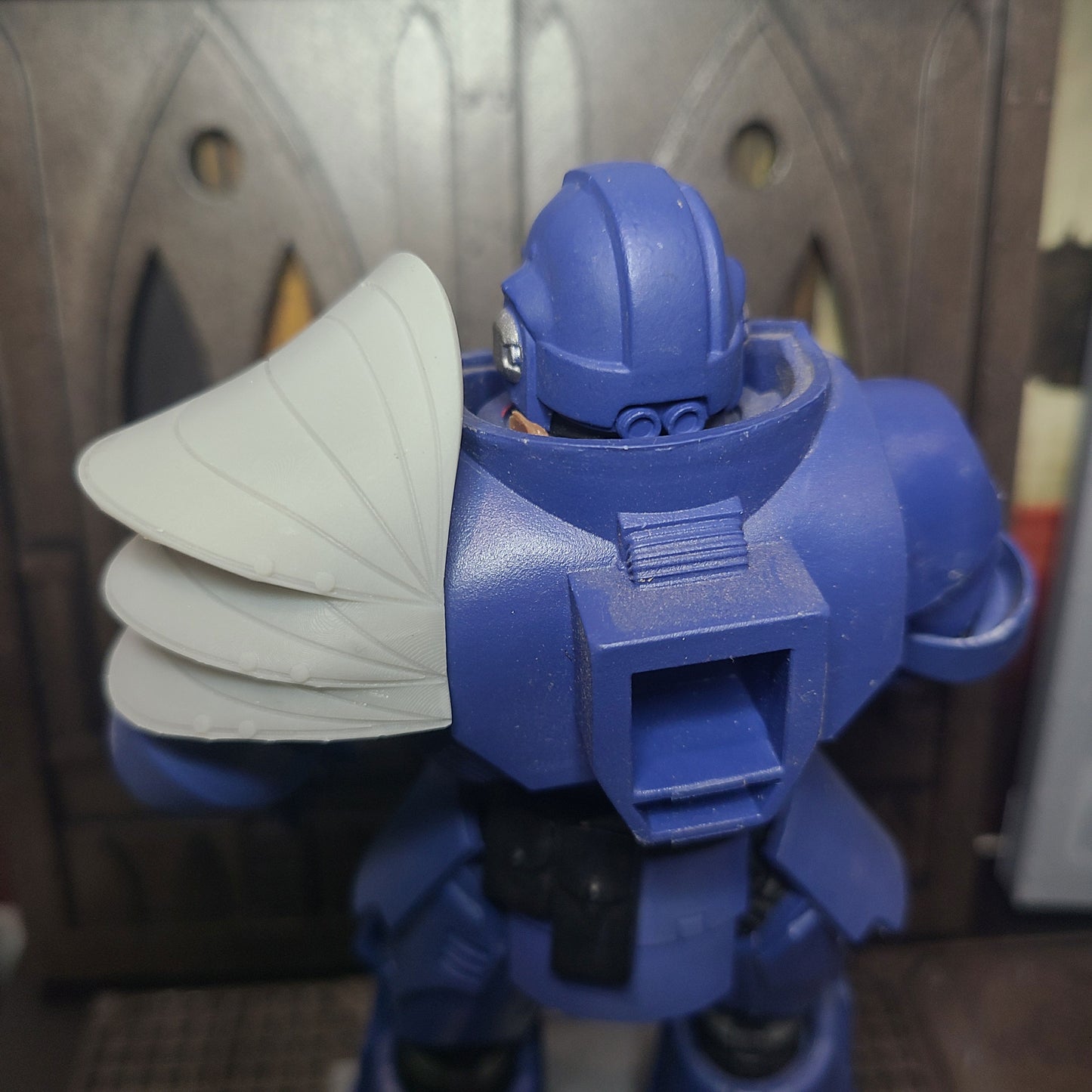 Battle Brother Vessal from Sleep Token Shoulder Pad for McFarlane Toys Space Marine Action Figures