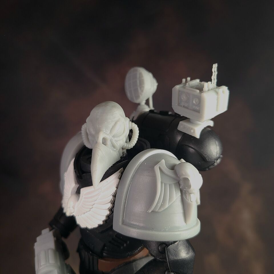 McFarlane Toys Raven Guard Space Marine wearing a Backpack Communcation Sensor Array Compatible with 1:12th Scale Action Figures