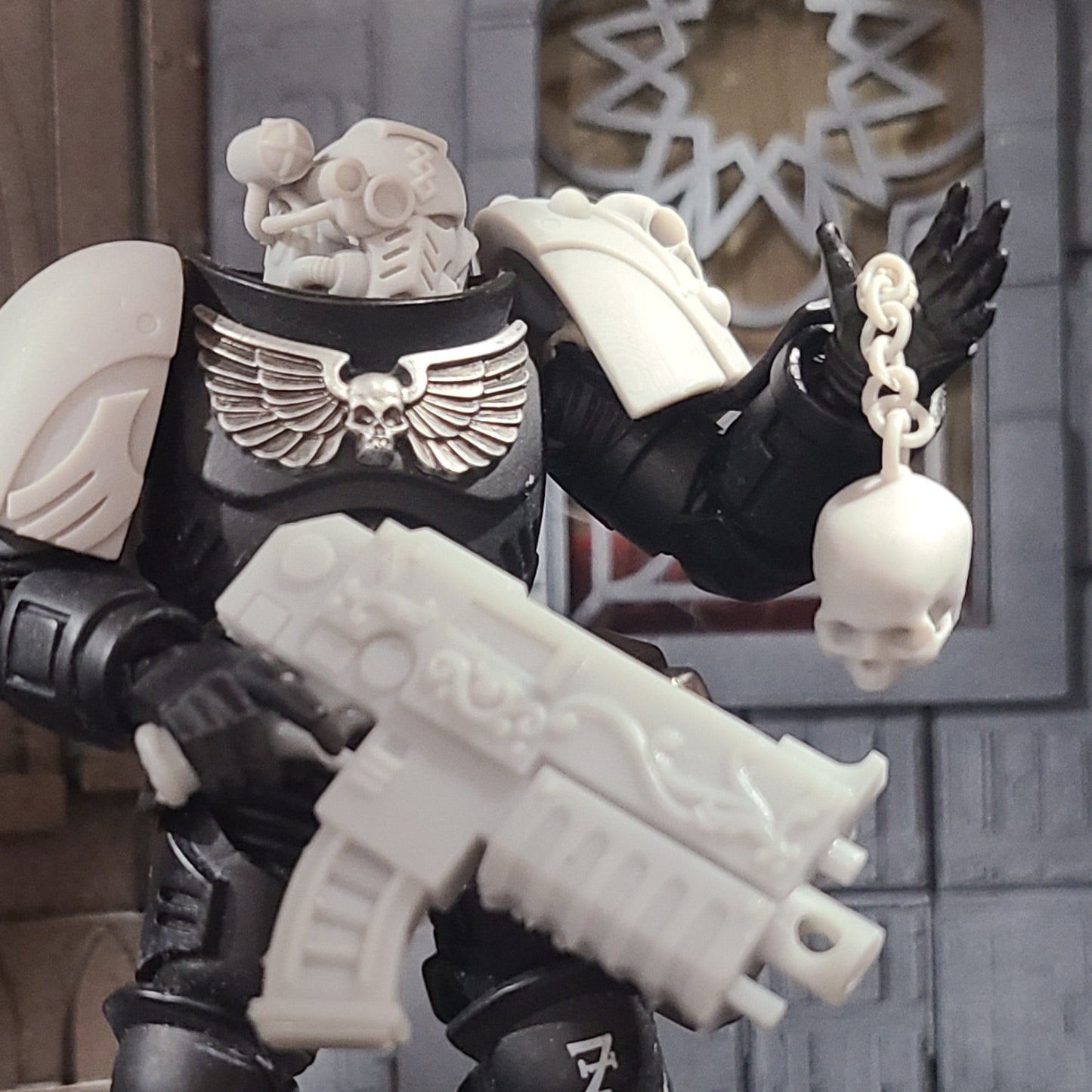 Custom Skulls with Chain for McFarlane Toys Grimdark Marine 1:12th Scale Action Figures