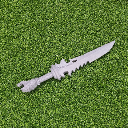 Alien Hunters Warrior Order Bone Blade with Bughead Pommel custom resin close combat weapon compatible with McFarlane Toys 7-inch 1:12 scale armored action figures.