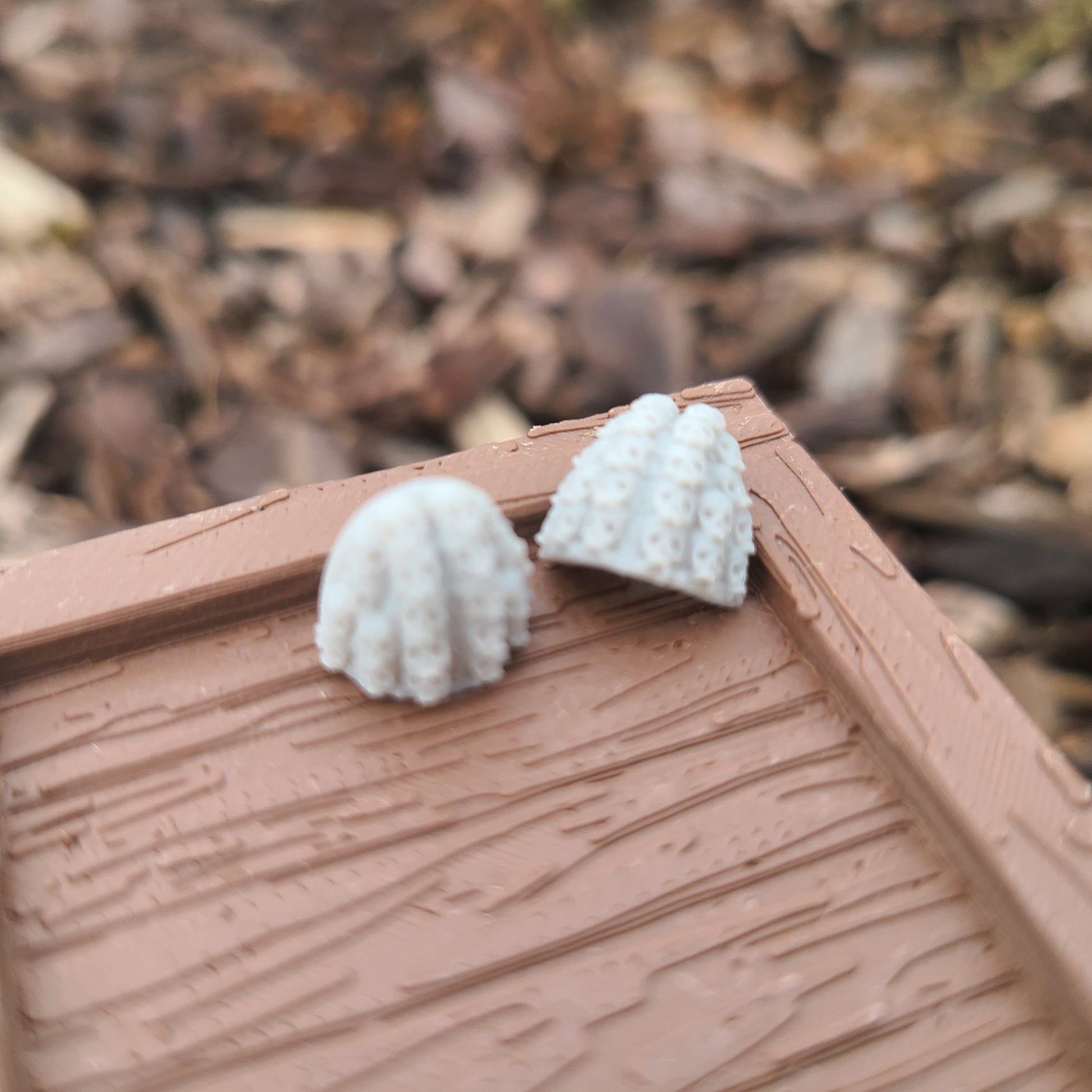 MKVII Shoulder Pad with Large Skulls Qty: 10 for 28mm Scale Traitor Marine Miniatures Pauldrons