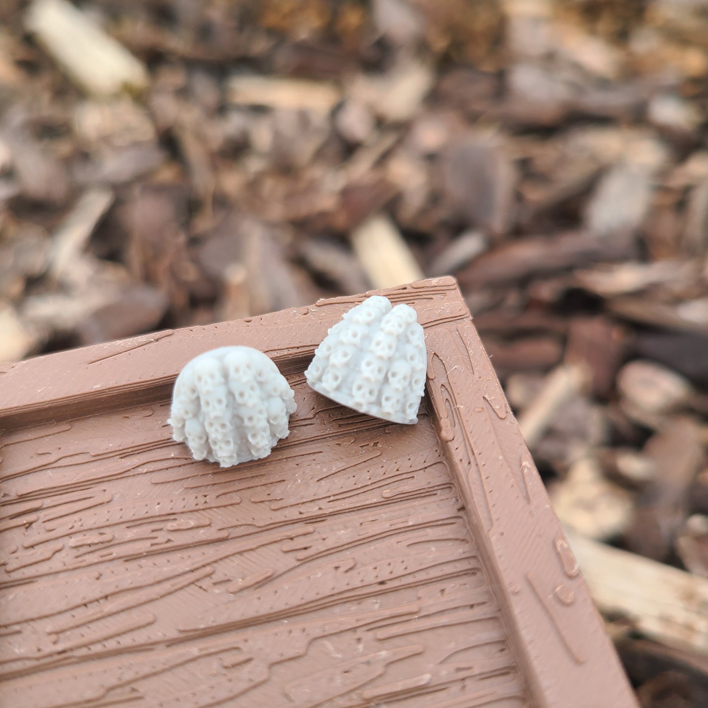 MKVII Shoulder Pad with Large Skulls Qty: 10 for 28mm Scale Traitor Marine Miniatures Pauldrons