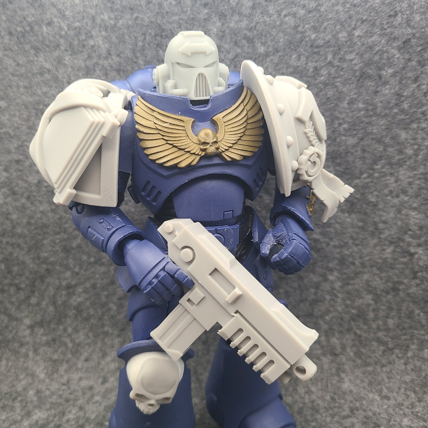 Manticore Pattern Bolter for McFarlane Toys Battle Brother Action Figures Custom 1:12th Scale Part
