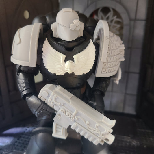 Techmarine Mark VI Helmet with Optics Compatible with McFarlane Toys Space Marine Action Figures by Fantasy World Games