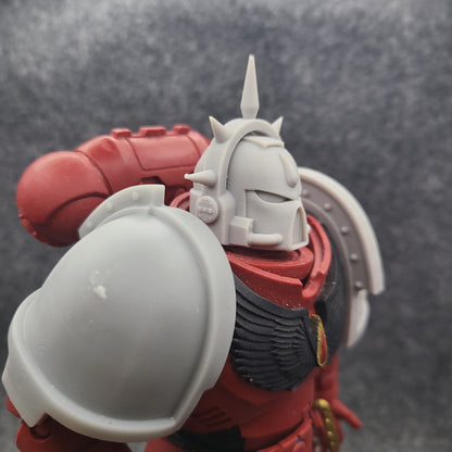 Blood Angels Legion Mark VII Helmet with Blood Drop and Iron Spiked Halo for McFarlane Toys Action Figures
