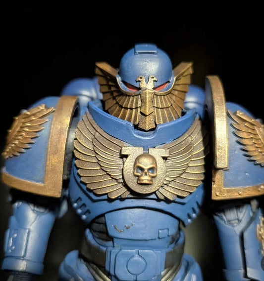 Space Marine Ultramarines Victrix Guard Helmet for Grimdark Praetorian Action Figures and Miniatures