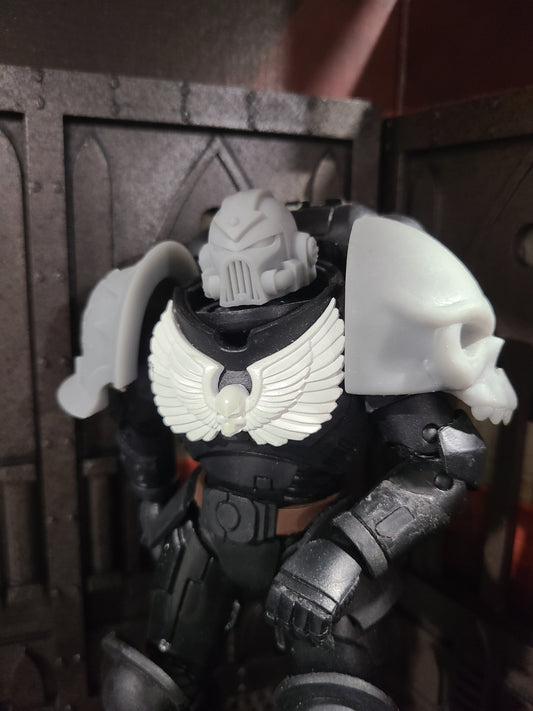 Custom Chaos Undivided Traitor Legions Mark VII Helmet with Arrow for McFarlane Toys Space Marine Action Figures