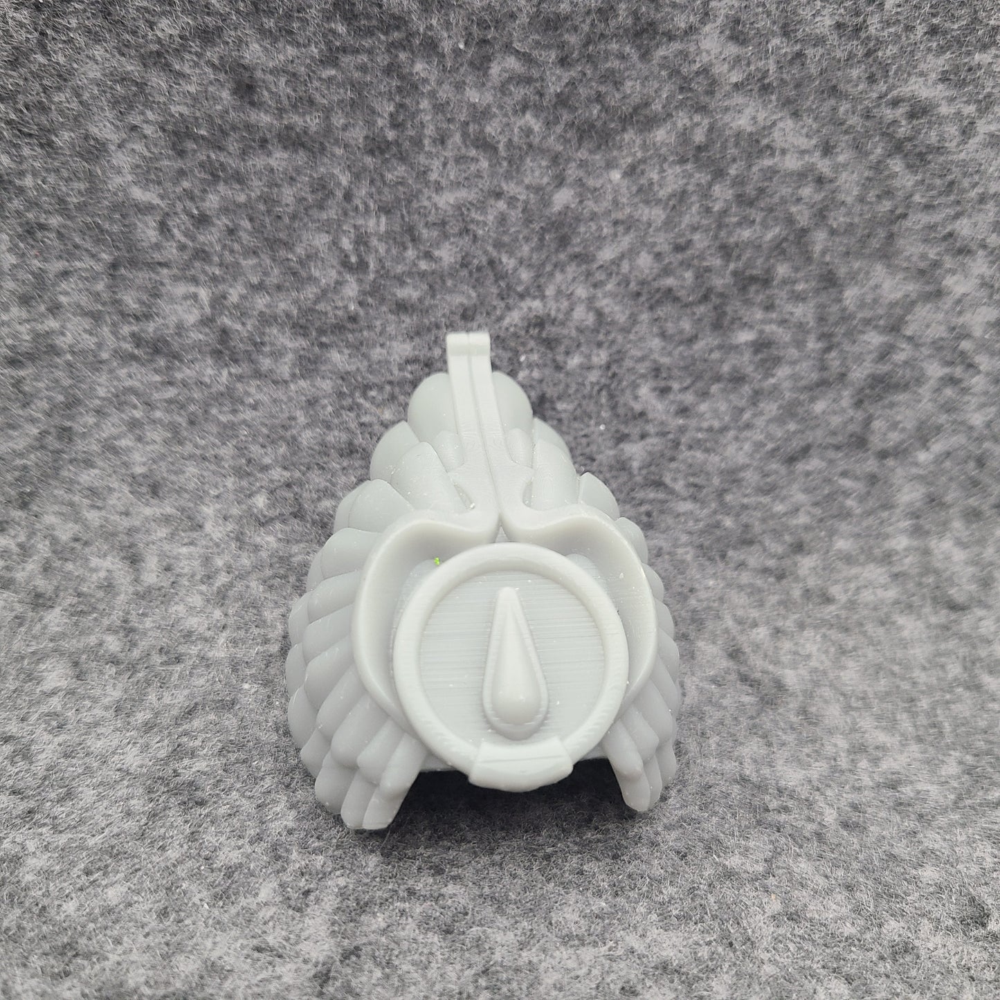 Blood Angels Legion Sanguinary Guard Shoulder Pad Solid Feathers for McFarlane Toys Loyalist Marine Action Figures Custom 1:12th Scale Pauldron