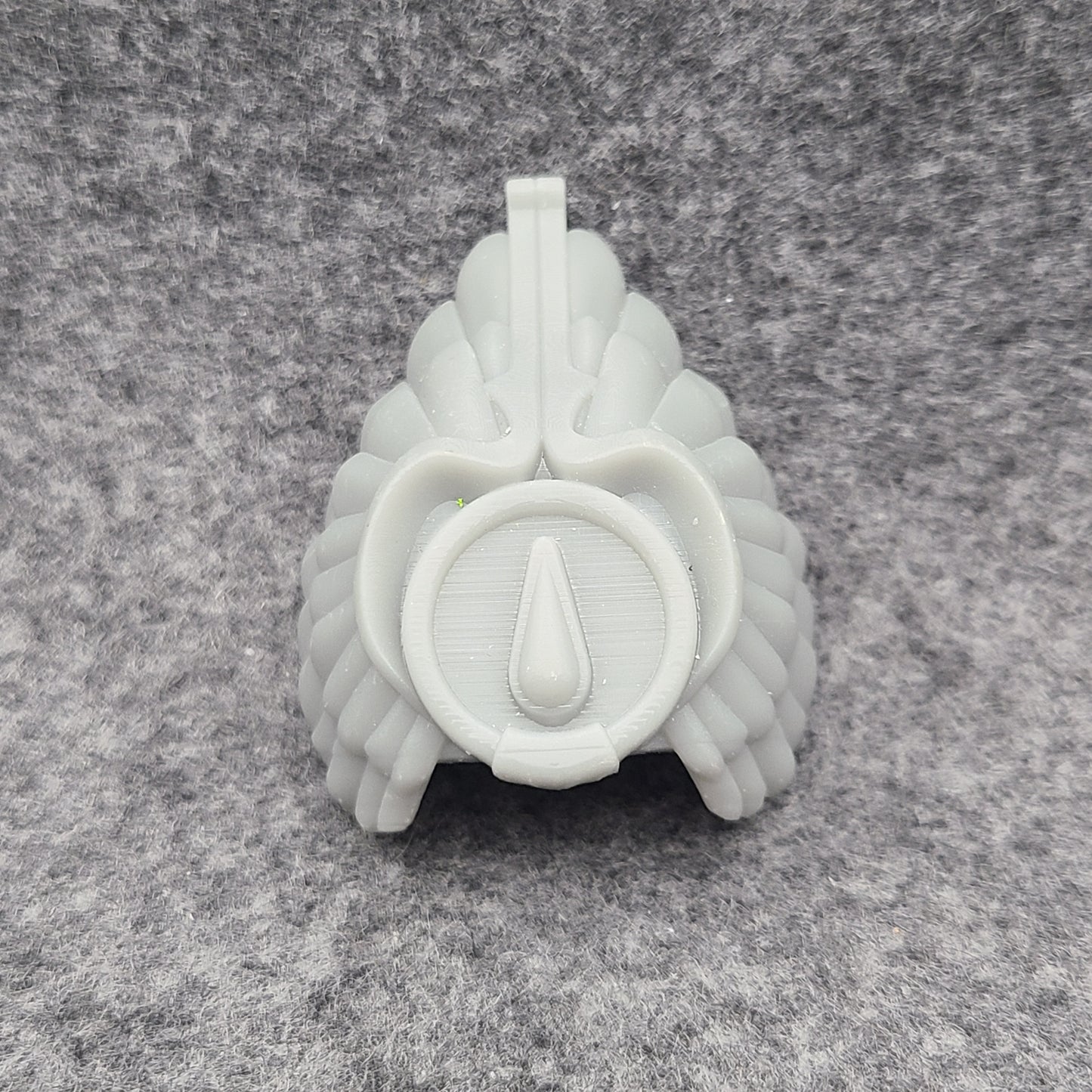 Blood Angels Legion Sanguinary Guard Shoulder Pad Solid Feathers for McFarlane Toys Loyalist Marine Action Figures Custom 1:12th Scale Pauldron