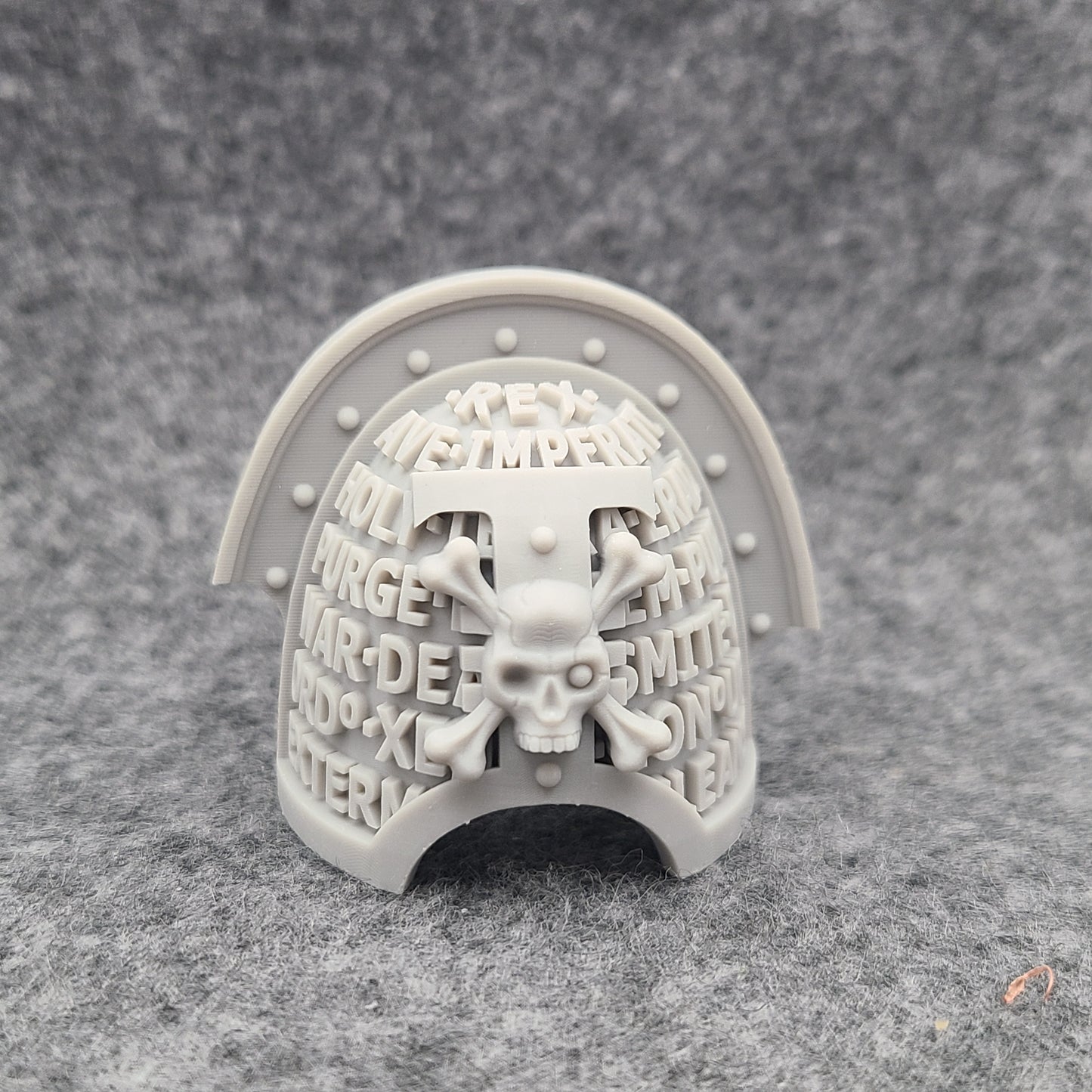 Deathwatch Mark VIII Shoulder Pad Version 03 for McFarlane Toys Loyalist Marine Action Figures Custom 1:12th Scale Pauldron
