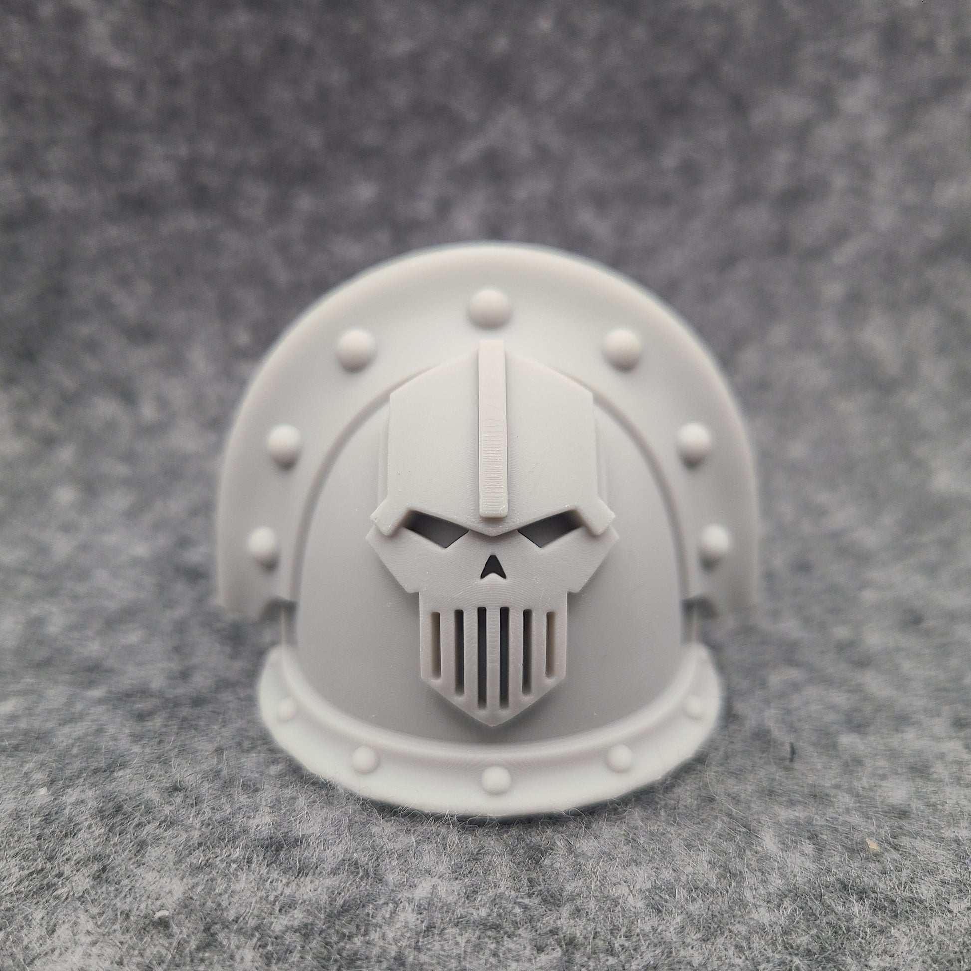 Iron Warriors Legion MKIII Shoulder Pad Gen: 3 Pauldron Full Sword Breaker Studded Double Rivets compatible with McFarlane Toys Space Marines designed by Fantasy World Games
