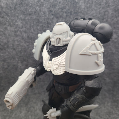 Sons of Horus MKIV Shoulder Pad Evil Eye Studded for McFarlane Toys Space Marine Action Figures