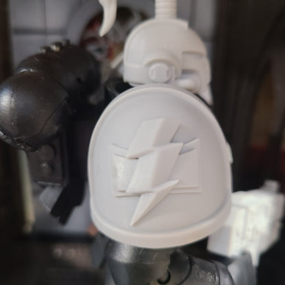 White Scars Space Marine MKIV Shoulder Pad for McFarlane Toys Space Marine Action Figures