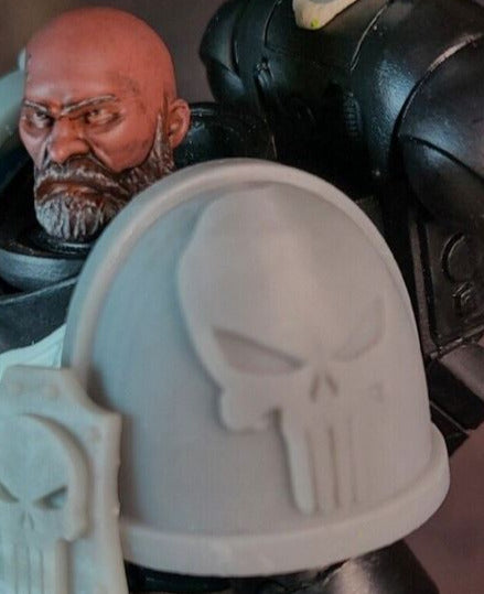 Space Marine Punisher Skull MKIV Shoulder Pad Ver: 2 for McFarlane Toys Grimdark Marines Action Figures