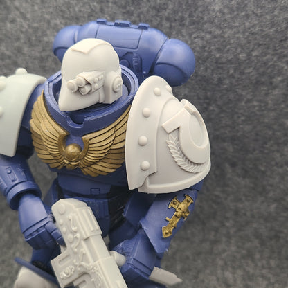 Ultramarines MK III Shoulder Pad with Laurel Wreath Full Studded Ridge for McFarlane Toys Space Marines