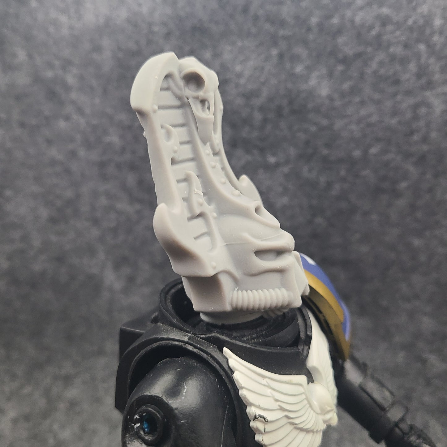 Thousand Sons Rubric Helmet with Raven compatible with McFarlane Toys Space Marines