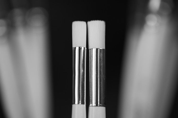 GHOST Dry Brush: A Paintbrush Set For Miniature Painters