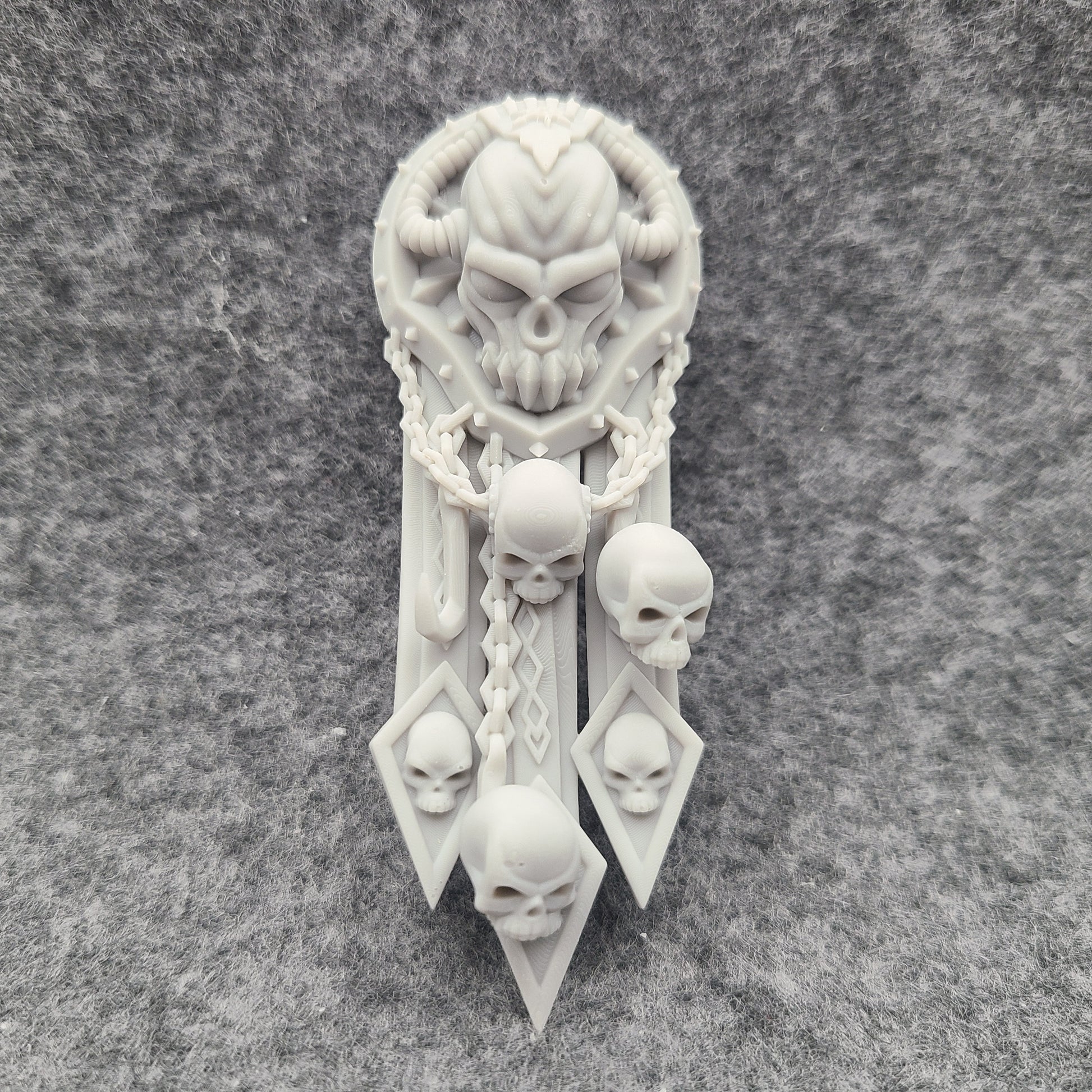 World Devourer Warrior Order Veteran Berzerker Loincloth custom resin armor accessory compatible with McFarlane Toys 7-inch armored action figures.
