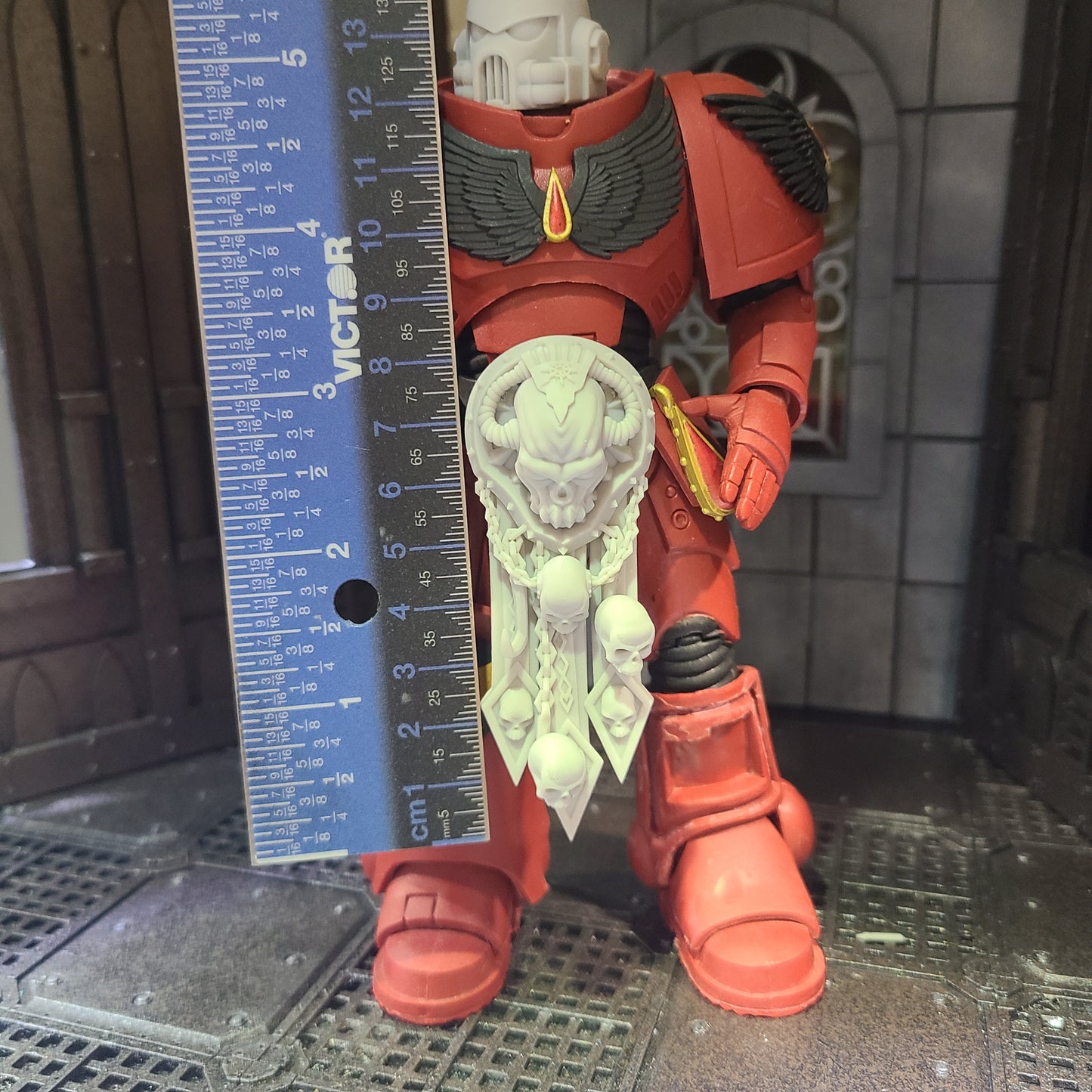 World Devourer Warrior Order Veteran Berzerker Loincloth custom resin armor accessory compatible with McFarlane Toys 7-inch armored action figures.