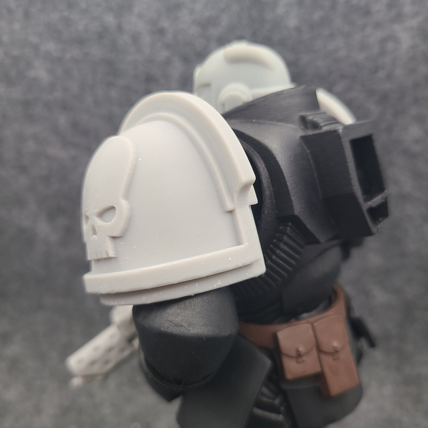 Bone Reapers Warrior Order Type 10 Ver. 02 left shoulder pad in custom resin compatible with McFarlane Toys 1:12 scale armored action figures