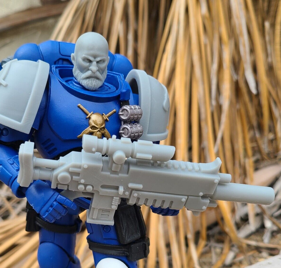 Longshot Battle Rifle custom resin weapon compatible with McFarlane Toys 1:12 scale armored action figures featuring a precision long-range sci-fi design for collectors and customizers.