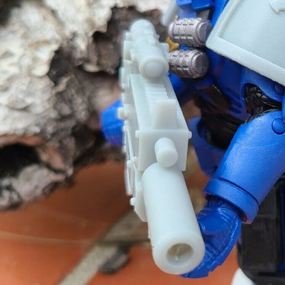 Longshot Battle Rifle custom resin weapon compatible with McFarlane Toys 1:12 scale armored action figures featuring a precision long-range sci-fi design for collectors and customizers.