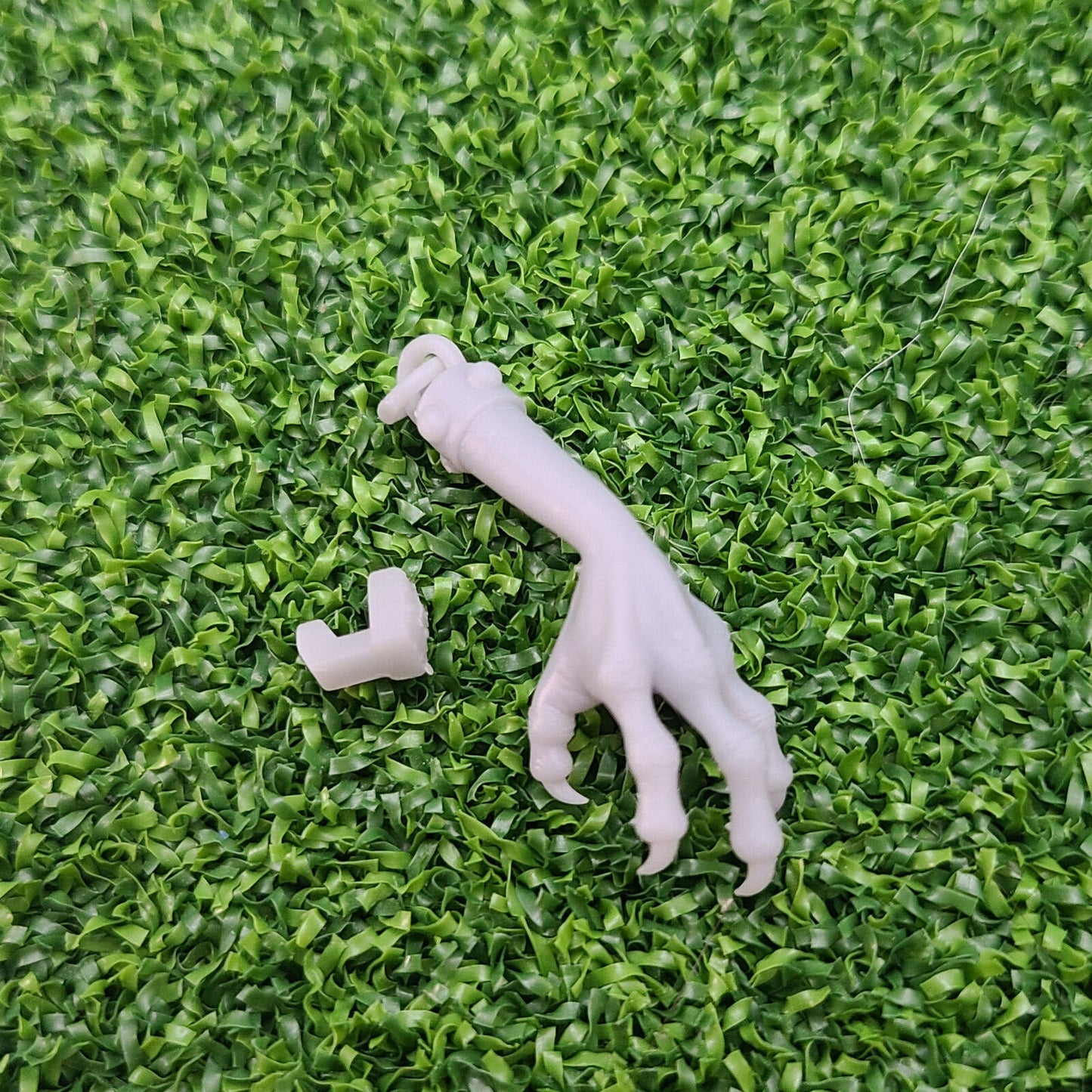 Raven Warrior Order Raven Claw Talisman custom resin belt relic accessory compatible with McFarlane Toys 7-inch armored action figures.