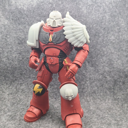 Sanguis Warrior Order Knee Pad Armor custom resin accessory compatible with McFarlane Toys 7-inch armored action figures.