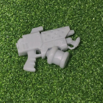 Warrior Order Incinerator Pistol custom resin weapon compatible with McFarlane Toys 7 inch armored action figures