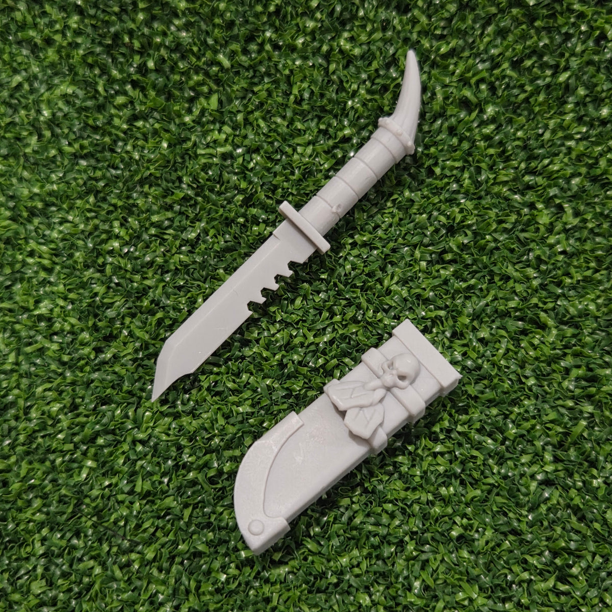 Wolf Warrior Order Combat Knife with Optional Sheath Compatible with McFarlane Toys 1:12 Scale Armored Action Figures Custom Resin Weapon